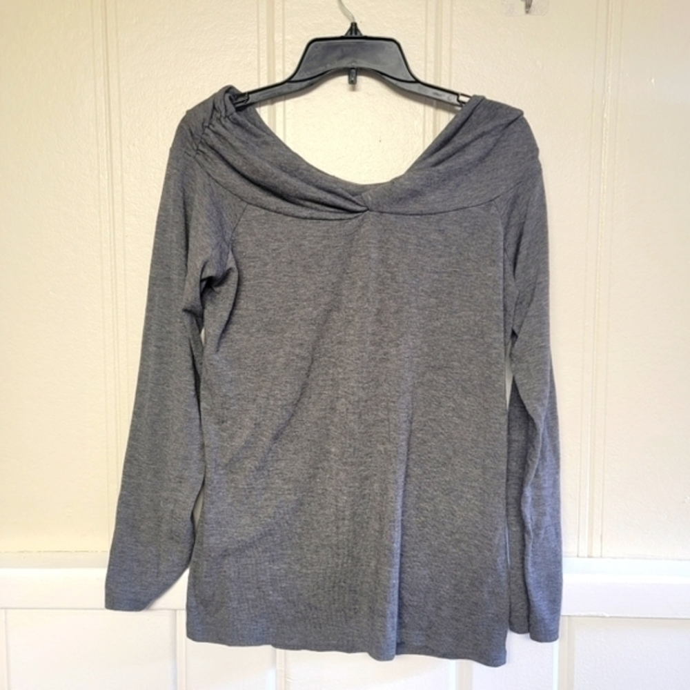 Ann Taylor Off The‎ Shoulders Sweater
